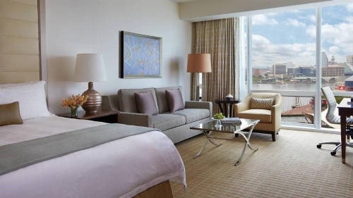 Four Seasons Baltimore image 32